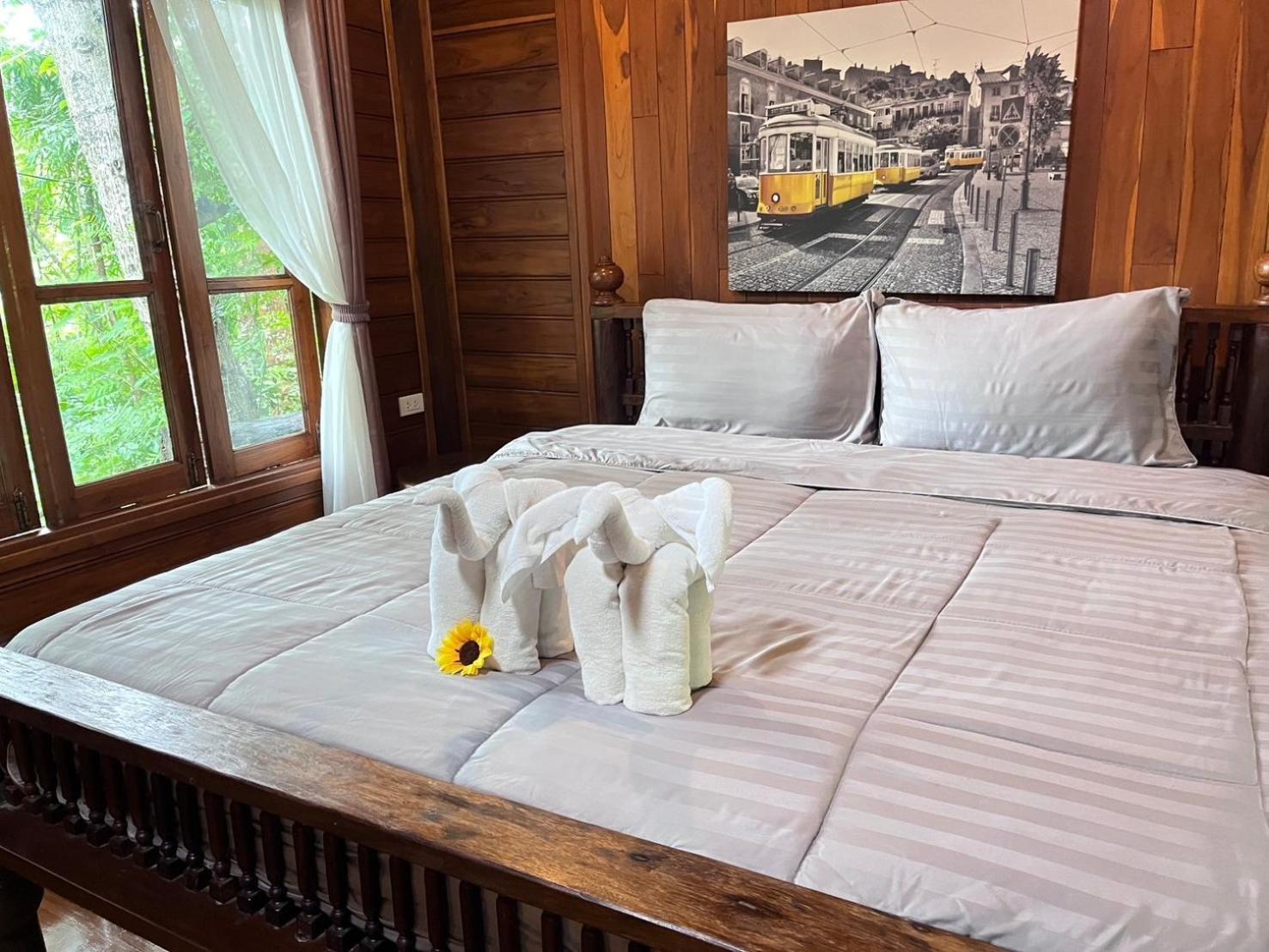 Denchai City Resort เด่นชัยซิตี้ รีสอร์ท Phrae Esterno foto